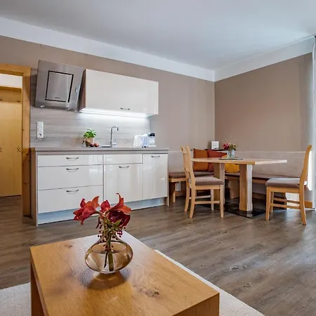 Active Apartment