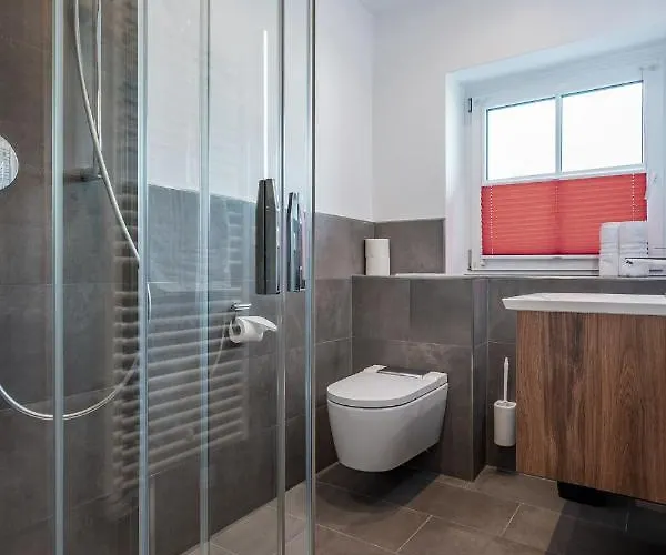 アパート Active *