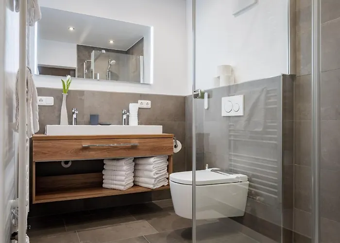 Active アパート マリア・アルム・アム・シュタイナーネン・メアー