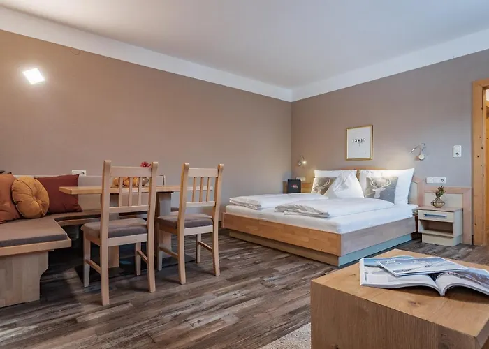 Active * マリア・アルム・アム・シュタイナーネン・メアー