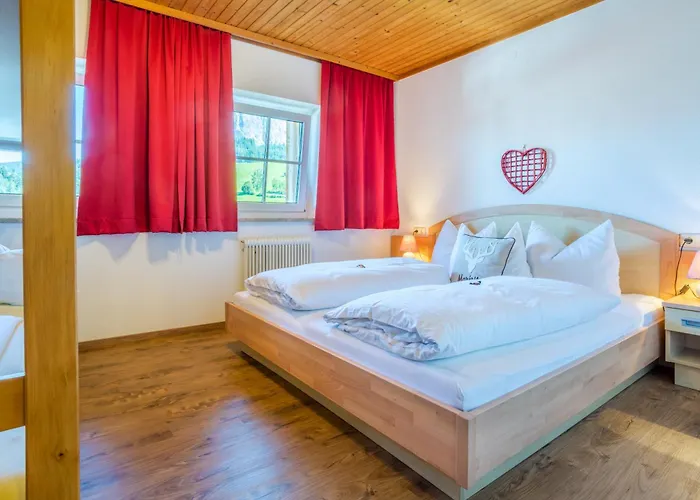 アパート Active *